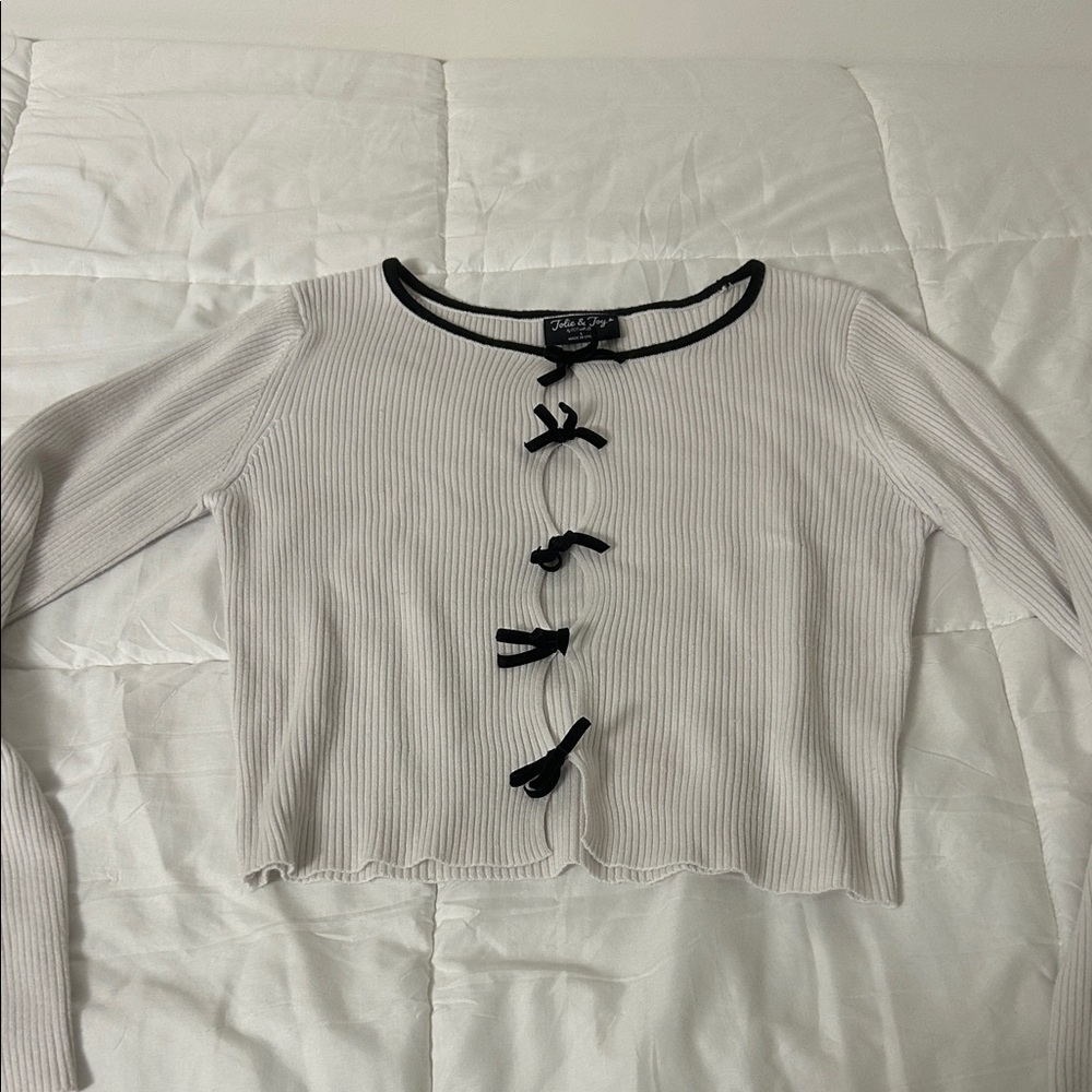 Women's Ribbed Knit Top with Bow Accents